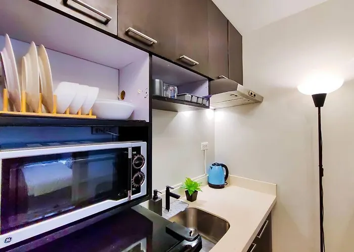 Citispace 1br Condotel At Ridgewood Towers Near Bgc Airport #rw07a Apartment *